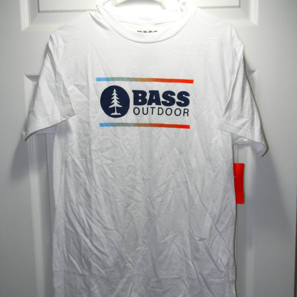 Bass Outdoor White Men's Tee Size M NWT